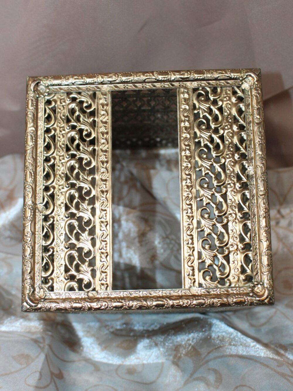 Intricate and Detailed Perfectly MCM Vintage Shiny Brass Tissue Box